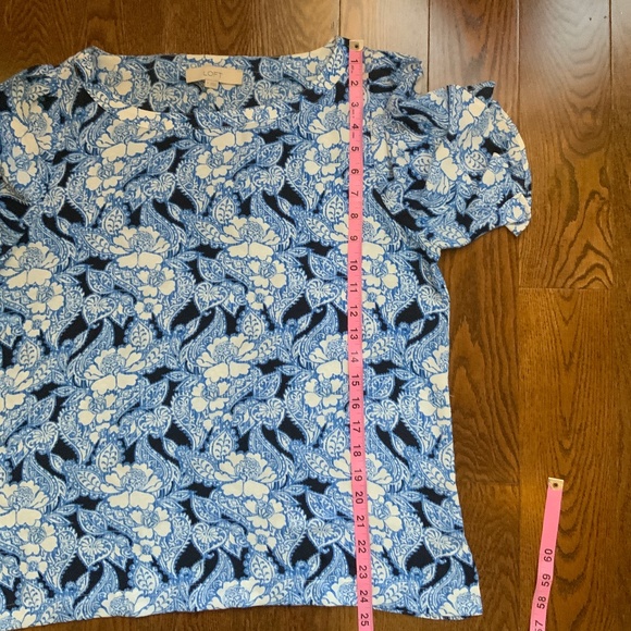 LOFT Floral Short Sleeve Tee. Size M. - Picture 8 of 9
